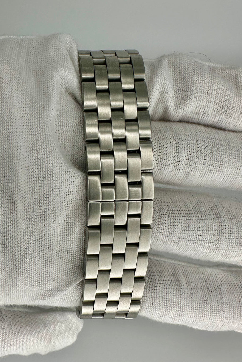 Tissot C322 1835 Chronograph Men’s Watch – Swiss Made – 38mm