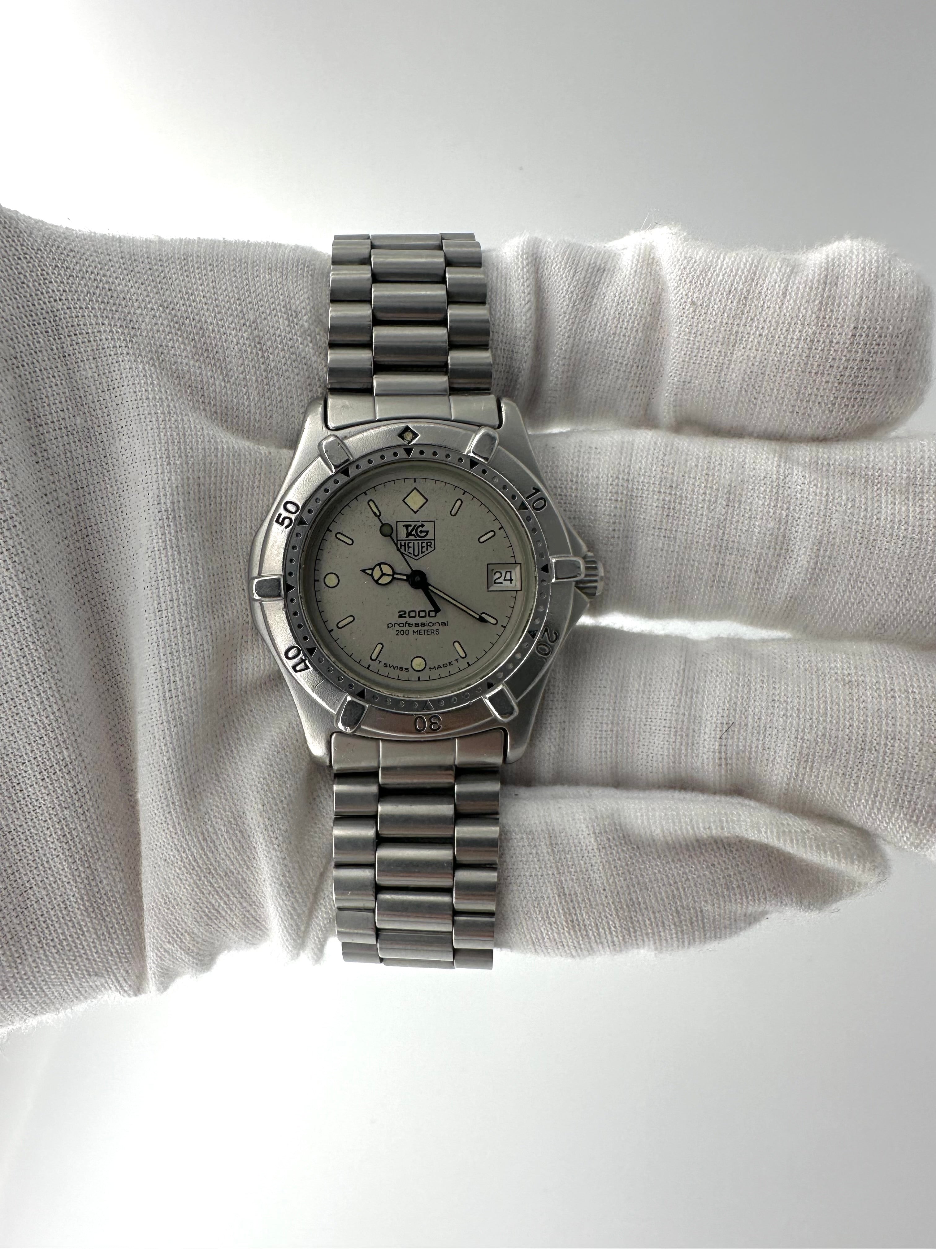 TAG Heuer 962.213 Professional Men’s Quartz Watch – Swiss Made