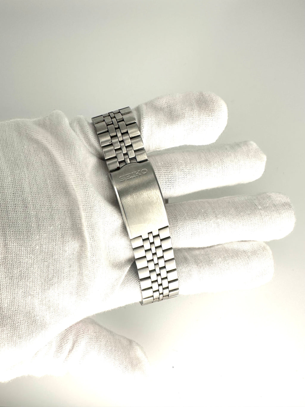 Seiko 5 7S26-3170 Men’s Automatic Watch – 1996 – Made in Japan