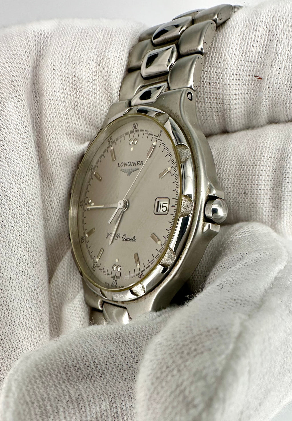 Longines L1.613.4 V.H.P. Men’s Quartz Watch – Swiss Made