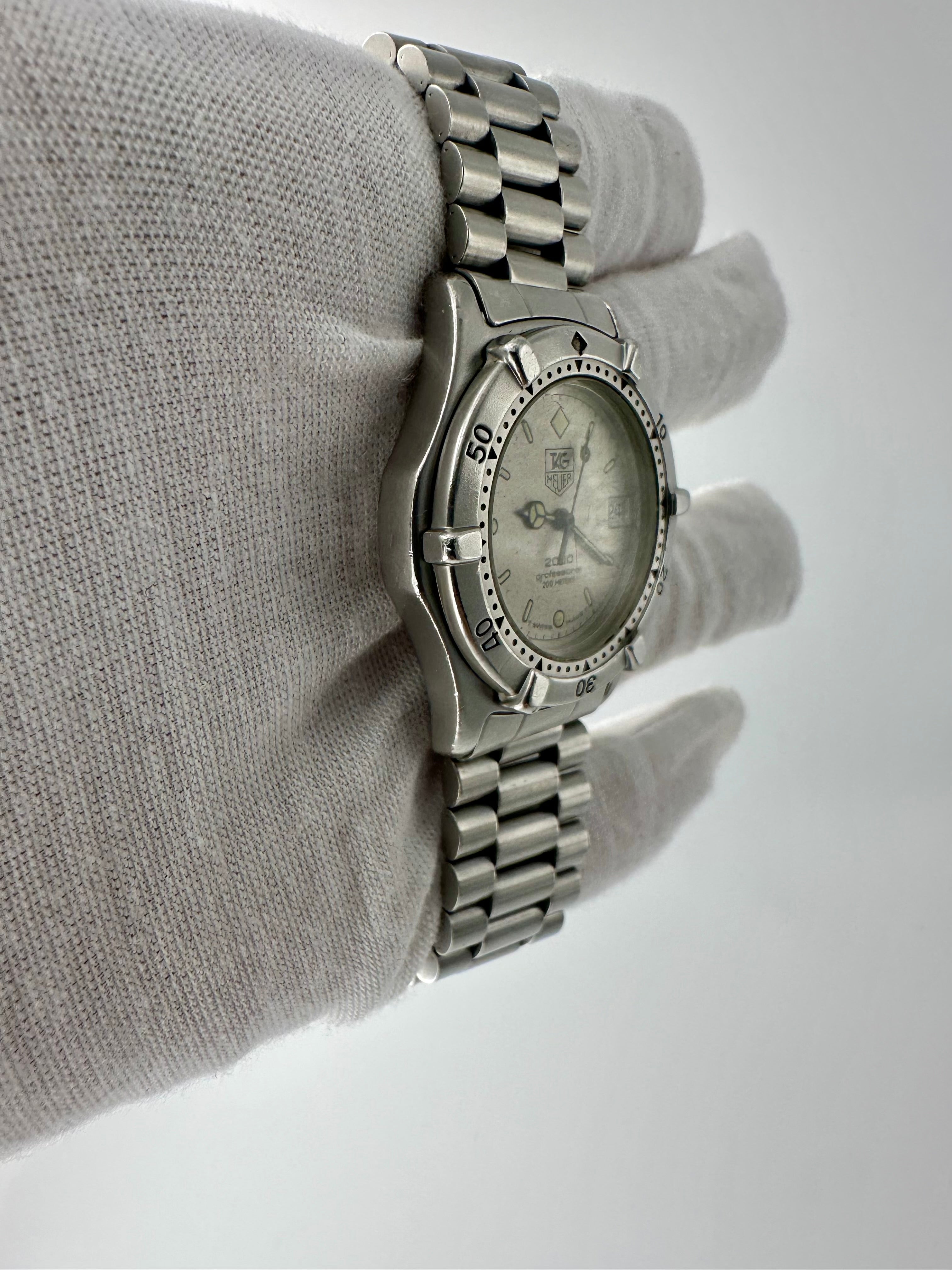 TAG Heuer 962.213 Professional Men’s Quartz Watch – Swiss Made