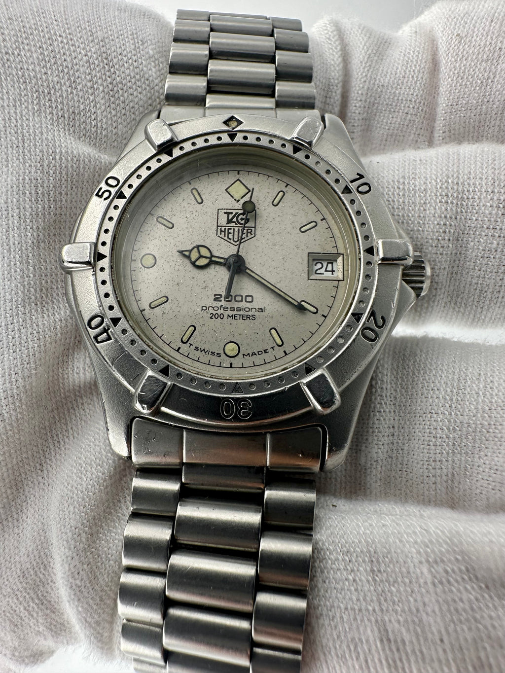 TAG Heuer 962.213 Professional Men’s Quartz Watch – Swiss Made