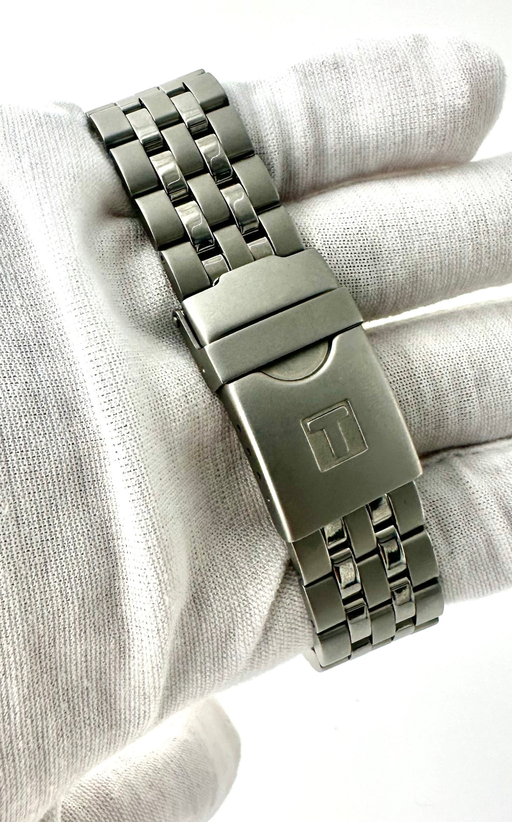 Tissot P367/467 Chronograph Men’s Watch – 1980 – Swiss Made – 42mm